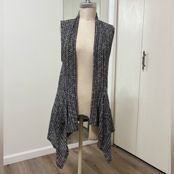 American Rag Cie Women's Gray  Sleeveless  Open Front Cardigan Medium - Picture 1 of 6